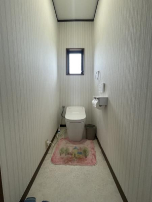 トイレ　【　トイレ　/　toilet　】
1・2階にウォッシュレット付きトイレ完備
