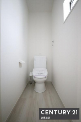 gC@y@gC@/@toilet@z
EHbVbgtgC
邭IŁA芷Cfł܂