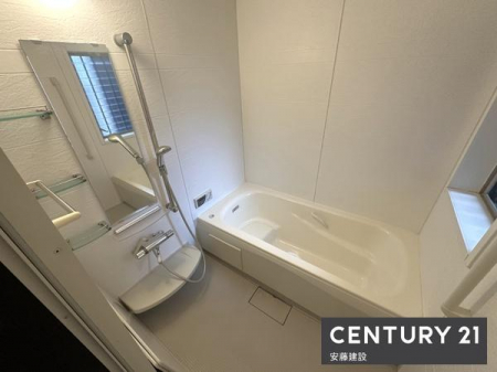 @y@@/@Bathroom@z
̔߂̐Sn悢oX^CB芷C΂ł܂I
