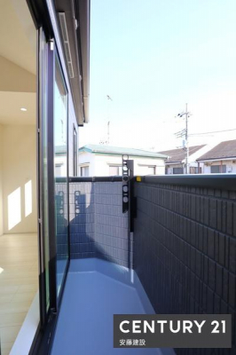 oRj[@y@oRj[@/@Balcony@z
rOo\ȓoRj[I
zǍDŁA󕨂芣܂
