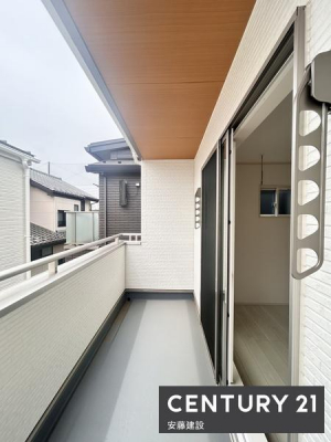 oRj[@y@oRj[@/@Balcony@z
Qo\ȓoRj[I
zǍDŐ󕨂芣܂