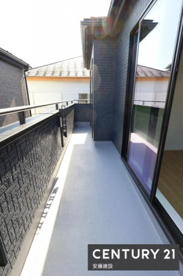 oRj[@y@oRj[@/@Balcony@z
QEqo\ȓ쓌oRj[I
Ղ̓𗁂тĐ󕨂芣܂