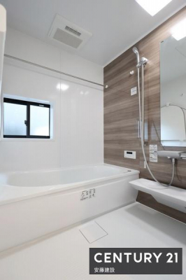 @y@@/@Bathroom@z
J[̃ANZgplŗDȋԂoVXeoXB
@ŃJr΍ɂȂ܂