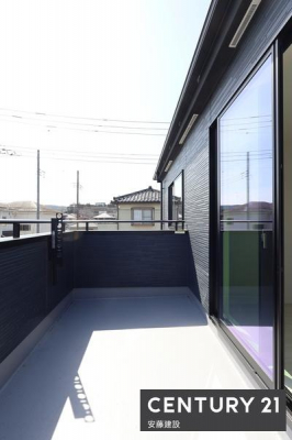 oRj[@y@oRj[@/@Balcony@z
Qo\ȓ쓌oRj[I
Ղ̓𗁂тĐ󕨂芣܂