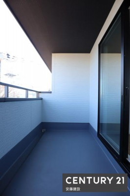 oRj[@y@oRj[@/@Balcony@z
qo\ȓ쓌ChoRj[
Ci[oRj[ŋ}ȉJłSł
