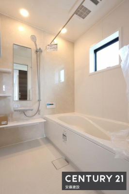 @y@@/@Bathroom@z
Ղ̂ɂZꂻȂƂ̗
g[@Ă芷C₷A~͉ߓxȉxh܂