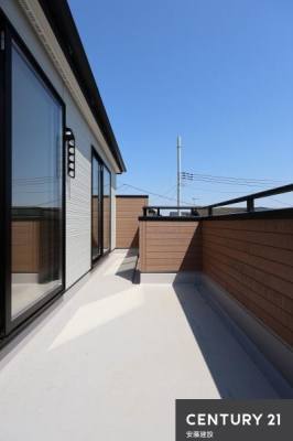 oRj[@y@oRj[@/@Balcony@z
QEqo\ȓoRj[I
Ղ̓𗁂тĐ󕨂芣܂