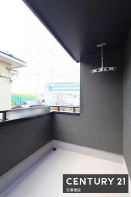 oRj[@y@oRj[@/@Balcony@z
2o\ȓoRj[I
Ղ̓𗁂тĐ󕨂芣܂