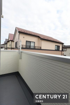 oRj[@y@oRj[@/@Balcony@z
Qo\ȓ쐼oRj[
Ƃ肠Lłzc̐NN