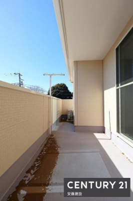 oRj[@y@oRj[@/@Balcony@z
2o\ȓoRj[
Ղ̓𗁂тĐ󕨂芣܂