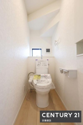 gC@y@gC@/@toilet@z
EHbVbgtgC
邭IŁAƂÎ|CgI