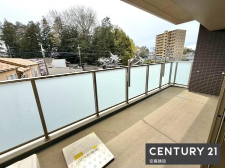 oRj[@y@oRj[@/@Balcony@z
rOo\ȓ쓌oRj[I
zǍDŁA󕨂芣܂