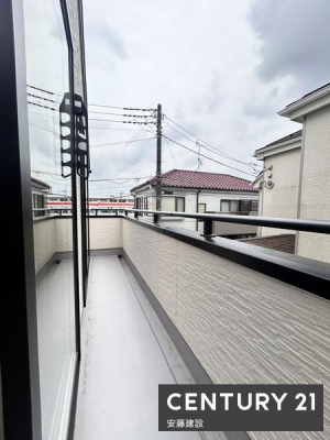 oRj[@y@oRj[@/@Balcony@z
2KSĂ̂o\ȓ쓌oRj[I
ɍLzc̐NN