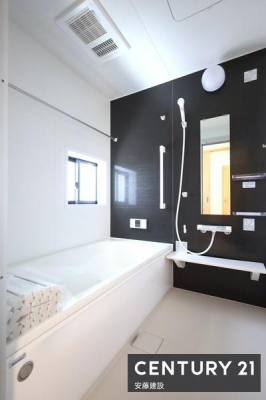 @y@@/@Bathroom@z
J[̃ANZgplŗDȋԂoVXeoX
g[@Ă芷C₷A~͉ߓxȉxh܂