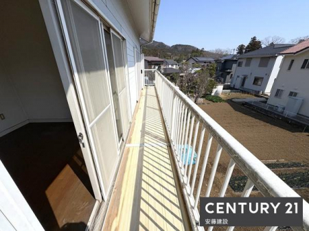 oRj[@y@oRj[@/@Balcony@z
2o\ȓ쓌oRj[I
Ղ̓𗁂тĐ󕨂芣܂