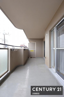 oRj[@y@oRj[@/@Balcony@z
rOAQo\ȓ쓌oRj[I
Ղ̓𗁂тĐ󕨂芣܂