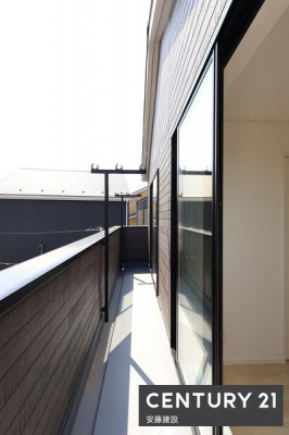 oRj[@y@oRj[@/@Balcony@z
rOAmo\ȃoRj[I
Ƃ肠Lłzc̐NN
