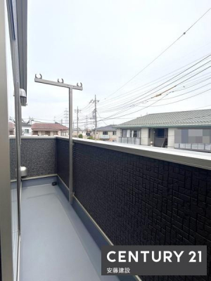 oRj[@y@oRj[@/@Balcony@z
2o\ȓoRj[
ɍLzc̐NN