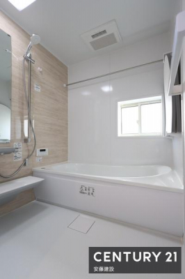 @y@@/@Bathroom@z
͋C̃oX[́A̔Ă܂I
zXN[ĂAJ̓ł\
