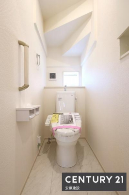gC@y@gC@/@toilet@z
IȃEHbVbgtgC