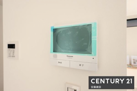 ���̑��@TV���j�^�[�t���C���^�[�z��