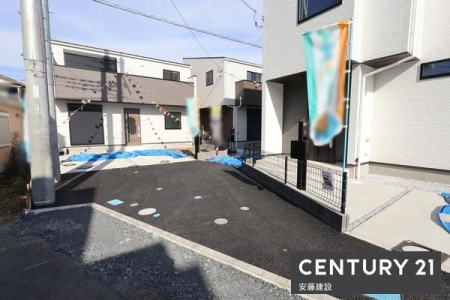 �O�ʓ��H�܂ތ��n�ʐ^�@�y�@�O�ʓ��H�@�z
���蓹�H�\��