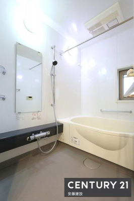 @y@@/@Bathroom@z
Ǝ̃oX^C߂Ȑ闁
g[@Ă芷C₷A~͉ߓxȉxh܂