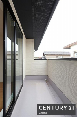 oRj[@y@oRj[@/@Balcony@z
Qo\ȓ쐼oRj[IzǍDŐ󕨂芣܂
qɂƊT[rXoRj[t