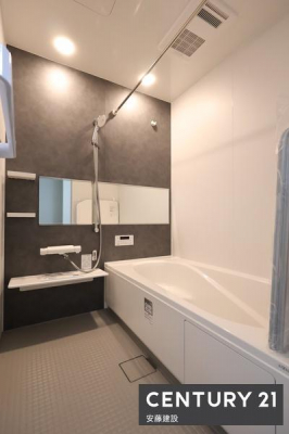 @y@@/@Bathroom@z
Ǝ̃oX^C߂Ȑ闁
g[@Ă芷C₷A~͉ߓxȉxh܂