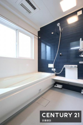 @y@@/@Bathroom@z
Ǝ̃oX^C߂Ȑ闁
g[@Ă芷C₷A~͉ߓxȉxh܂