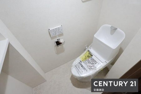 gC@y@gC@/@toilet@z
EHbVbgtgC
