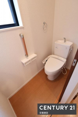 gC@y@gC@/@toilet@z
IȃEHbVbgtgC