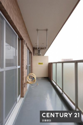 oRj[@y@oRj[@/@Balcony@z
rOAQo\ȓ쐼oRj[I
zՂ錚Ȃ󕨂芣܂