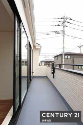 oRj[@y@oRj[@/@Balcony@z
2o\ȓ쓌oRj[I
z肪ǂ󕨂悭ł
