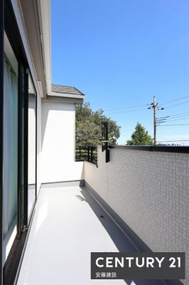 oRj[@y@oRj[@/@Balcony@z
Qo\ȓ쓌oRj[I
z肪悭󕨂芣܂