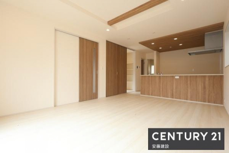 rO@y@rO@/@16@z
J܂グV̗pLDKI
_CjOe[u3l|̃\t@[uL̃rO