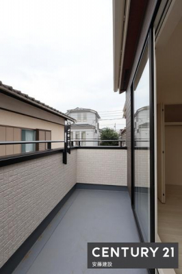 oRj[@y@oRj[@/@Balcony@z
Qo\ȓoRj[I
zǍDŐ󕨂芣܂