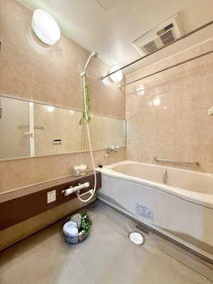 @y@@/@Bathroom@z
J[̃ANZgplŗDȋԂoVXeoX
zXN[ĂAJ̓ł\