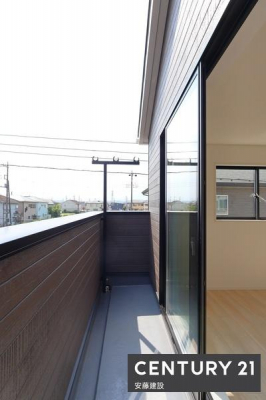 oRj[@y@oRj[@/@Balcony@z
rOo\ȓoRj[I
z肪悭󕨂芣܂