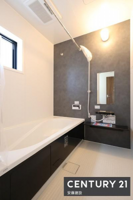 @y@@/@Bathroom@z
̔߂̐Sn悢oX^C
芷C΂ł܂I
