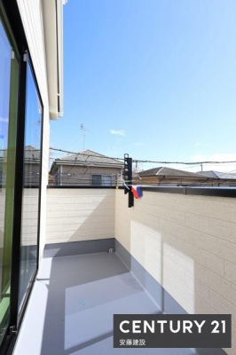 oRj[@y@oRj[@/@Balcony@z
Qo\ȓ쓌oRj[I
Ղ̓𗁂тĐ󕨂芣܂