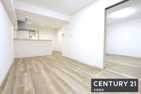 ���r���O�@�����V�h���u���R�s�v�w�k��6��
�ߗׂɃX�[�p�[�⑼���Ǝ{�݂������������₷�����n