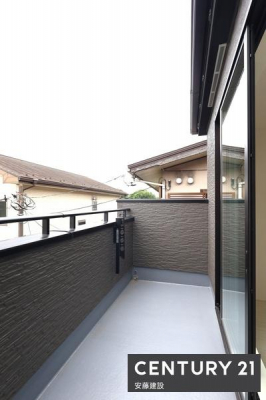 oRj[@y@oRj[@/@Balcony@z
Qo\ȓoRj[I
Ղ̓𗁂тĐ󕨂芣܂