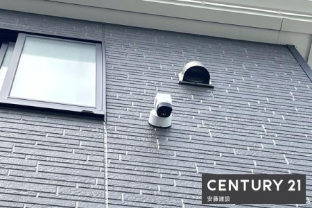 ̑n@y@ݔ@z
֏㕔ɃX}zA^hƃJ