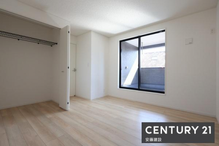 Q@y@Q@/@7.5@z
D݂̉ƋuĂ̋ԂƂ̐Q
oRj[ɖʂĂŗzEʗǍDI