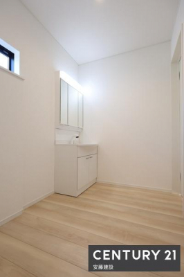 ʑEʏ@y@ʏ@/@Washroom@z
ʏ͂Ƃ肠LŁAZXgXt[ɐgxxłȋ
Ǝd؂΁Aƒł̃vCx[g̊mۂ̐ʑgp\I