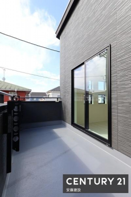 oRj[@y@oRj[@/@Balcony@z
2o\ȓ쓌oRj[I
Ղ̓𗁂тĐ󕨂芣܂