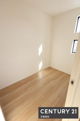 ���[�@�y�@�t���[�X�y�[�X�@�z
�G�ߕ��̉Ɠd������������[�\�ȃX�y�[�X
�n���K�[���b�N��u����WIC�Ƃ��Ă����p�ł��܂��ˁI