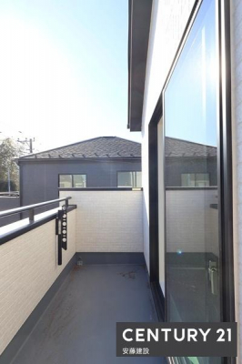 �o���R�j�[�@�y�@�o���R�j�[�@/�@Balcony�@�z
�Q������o���\�ȓ쓌�����o���R�j�[�I
�z����ǍD�Ő��󕨂��������芣���܂�