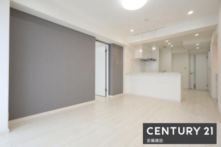 rO@y@rO@/@15@z
邭ȁAƂL̃rO
_CjOe[uƃ\t@[uĂƂ肪܂